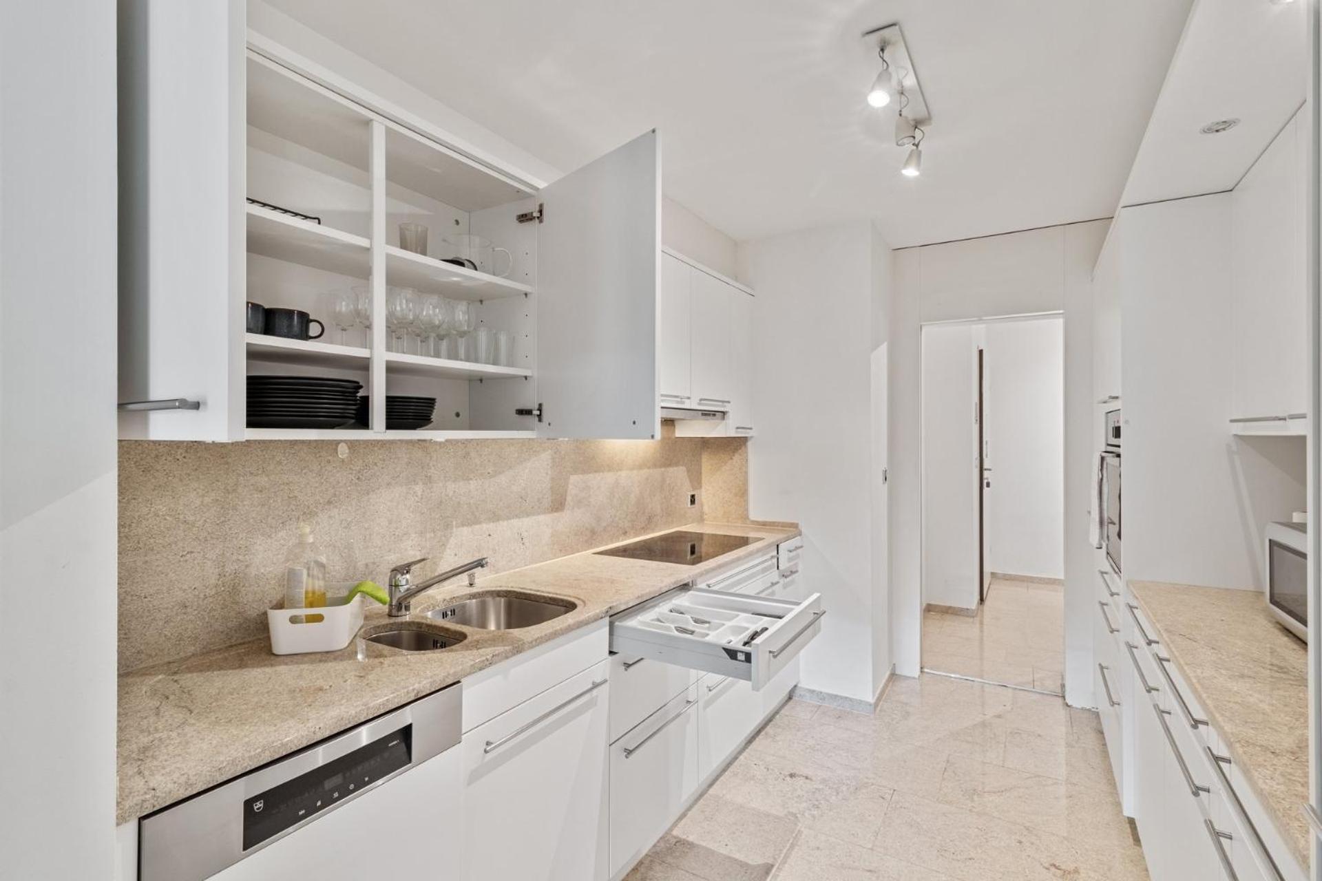 Spacious Apartment In Zurich Exterior photo