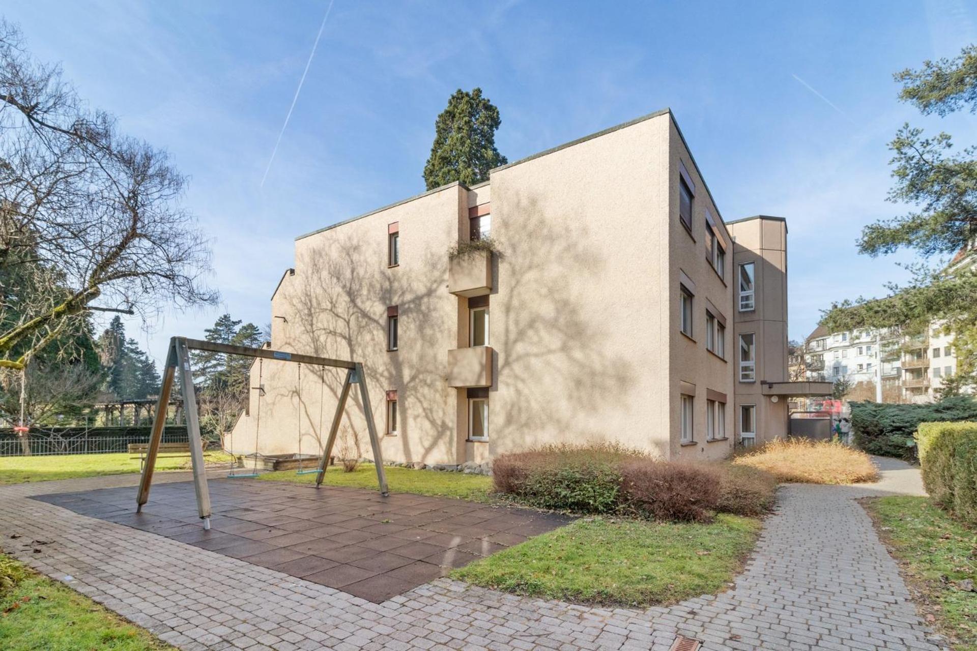 Spacious Apartment In Zurich Exterior photo